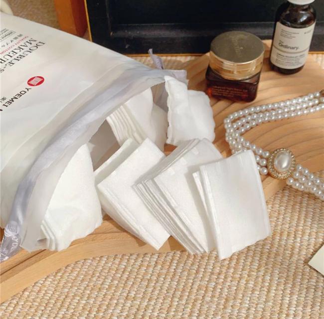 DOUBLE SIDE MAKEUP COTTON แผ่นลำลีเช็ดหน้า ราคาส่ง 25 บาท