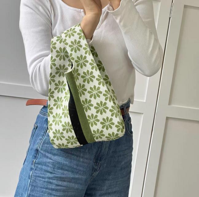 CLOTH BAG กระเป๋าผ้าพกพา 12 ชิ้นราคาส่ง 200 บาท