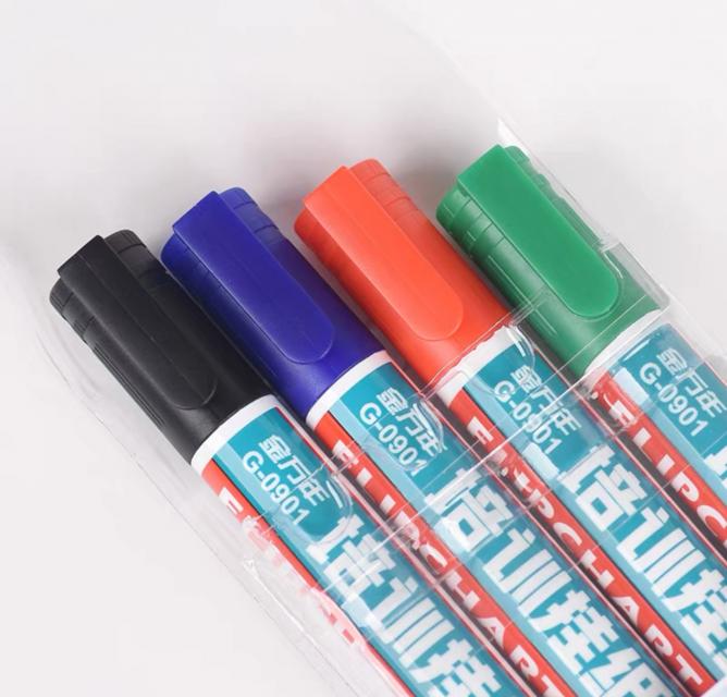 MAGIC PEN SET ชุดปากกาสีเมจิก 12 แพ็คราคาส่ง 200 บาท