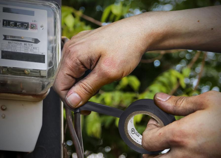 ELECTRICAL TAPE เทปพันสายไฟพันท่อ ราคาส่งแพ็ค 25 บาท