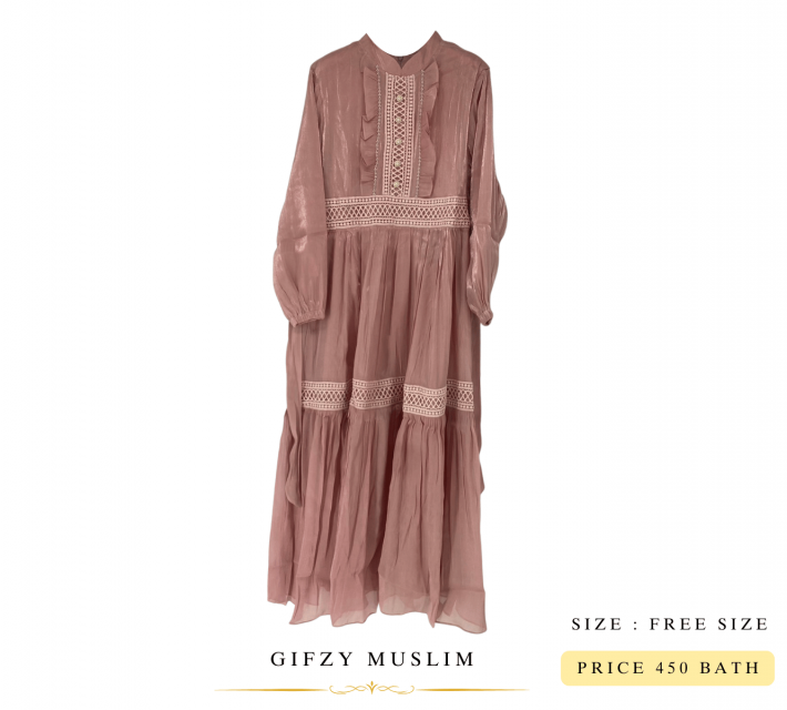 Layla Rose Lace เดรสลูกไม้ไลลา ราคา 450 บาท